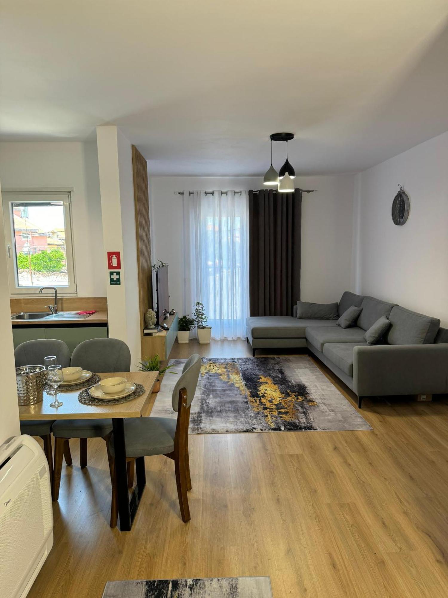 Apartment In City Center Shkodër Eksteriør bilde